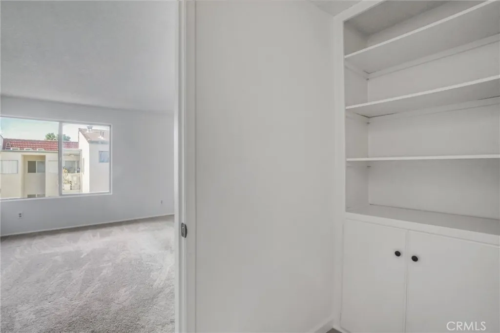 5650 Sumner Way 313, Culver City, California 90230 home-pic-24